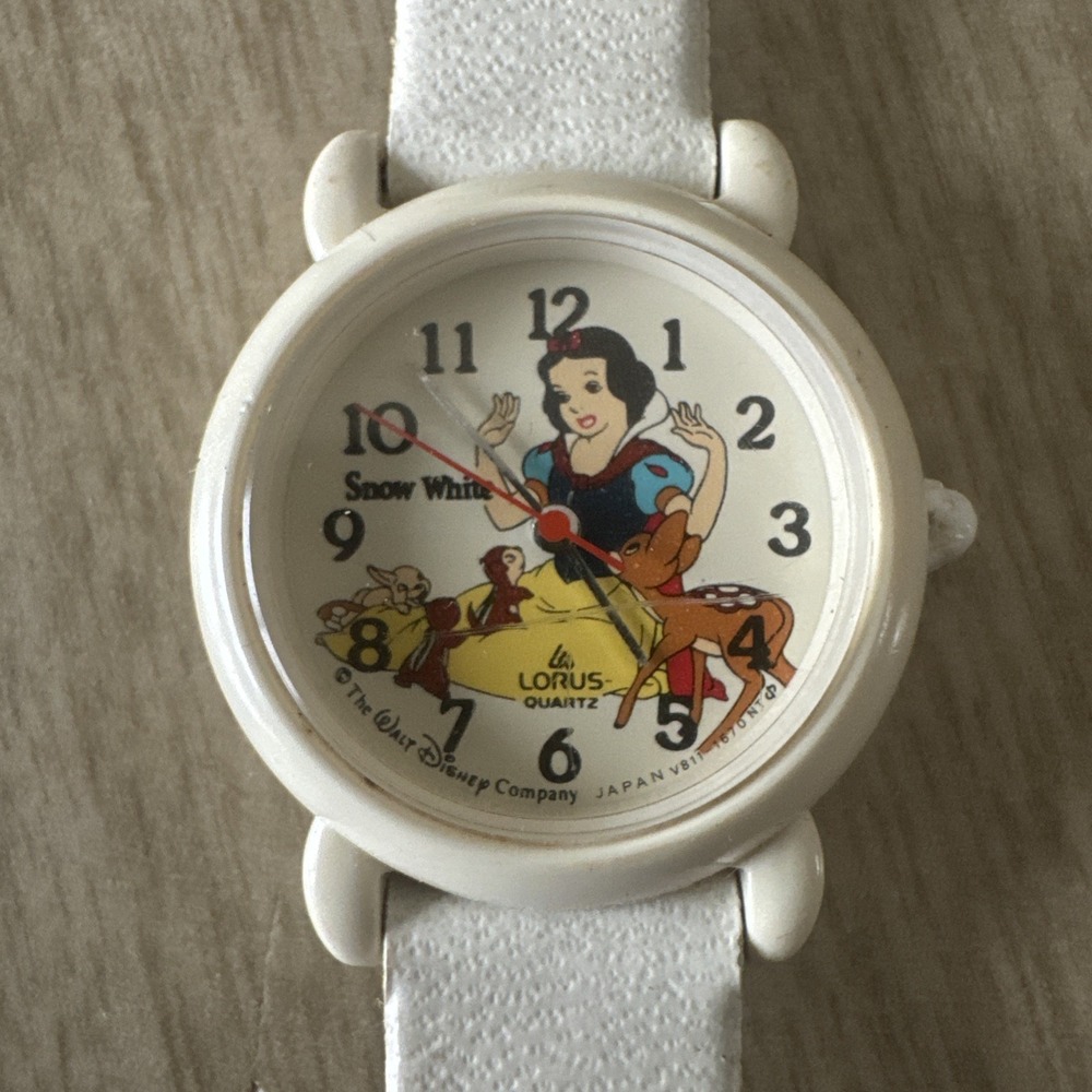 Disney Snow White Watch Lorus Quartz vintage 1990's Watch Needs Battery & Band